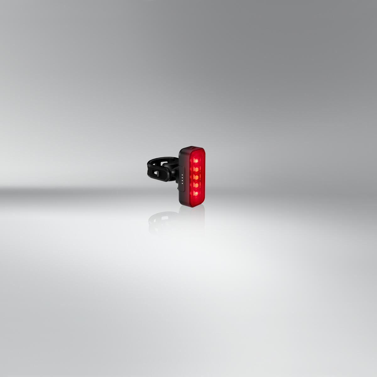 Tylny światło ładowane przez USB-C Osram Compact Rear 4/7