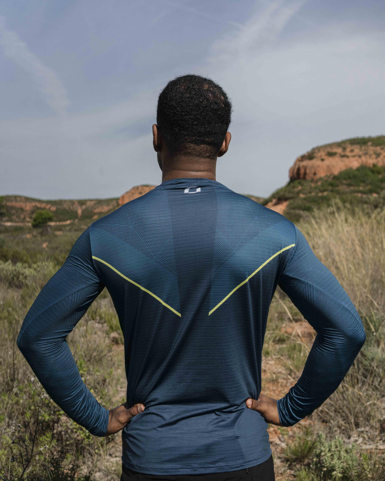 Camiseta ajustada hombre running FRACTAL 3/6