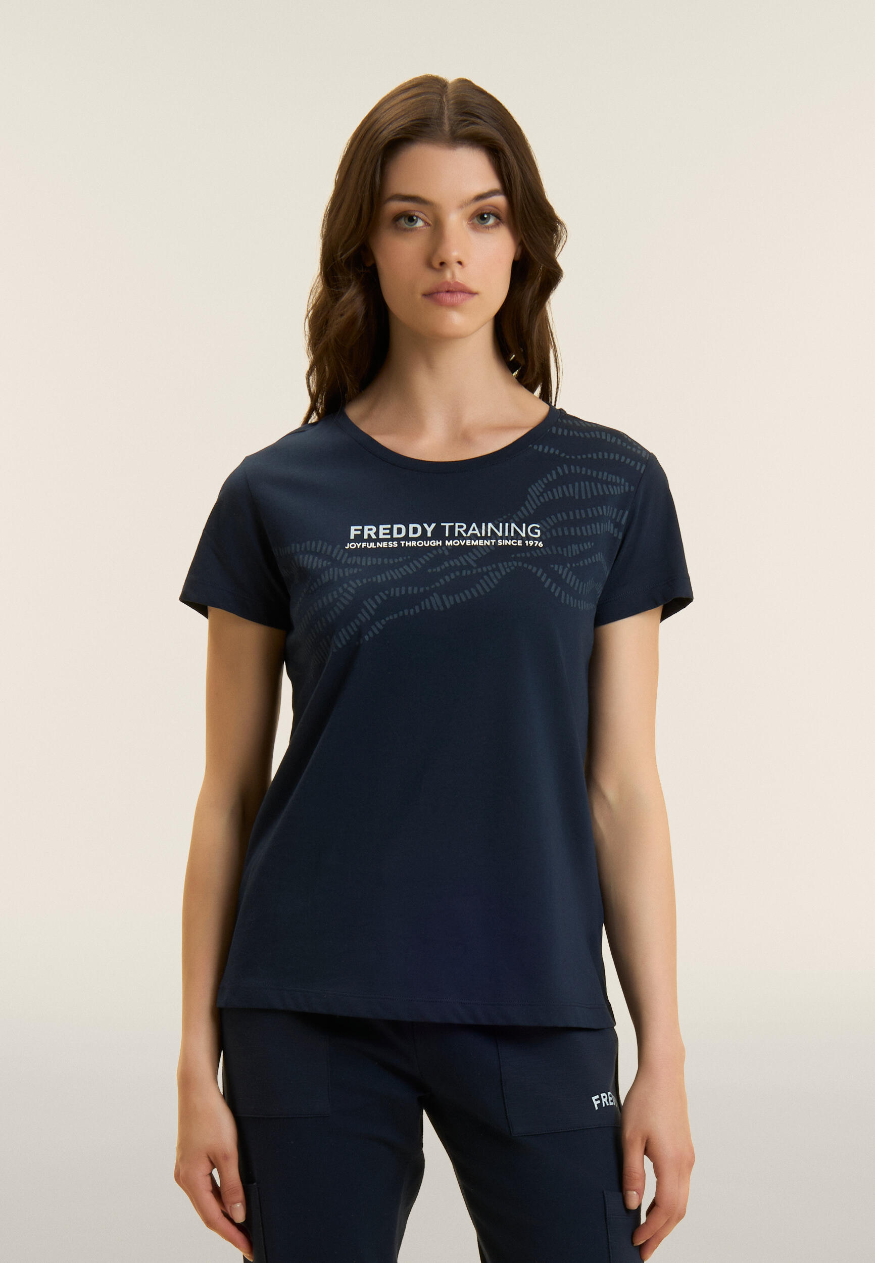 T-shirt “FREDDY TRAINING” con Motivo Grafico 2/4