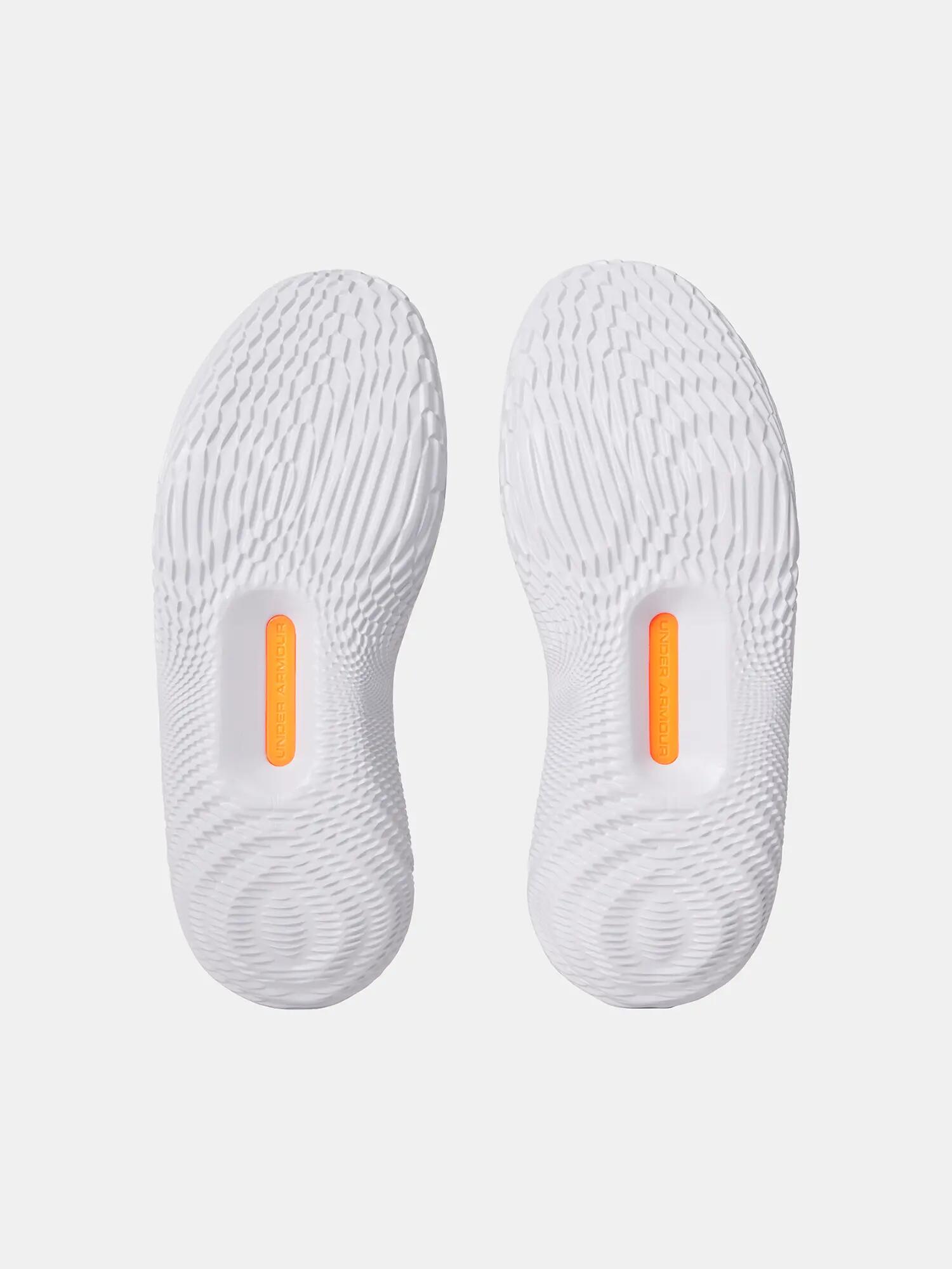 Unisex lábbelik Under Armour UA FLOW FUTR X Elite UAA 4/5