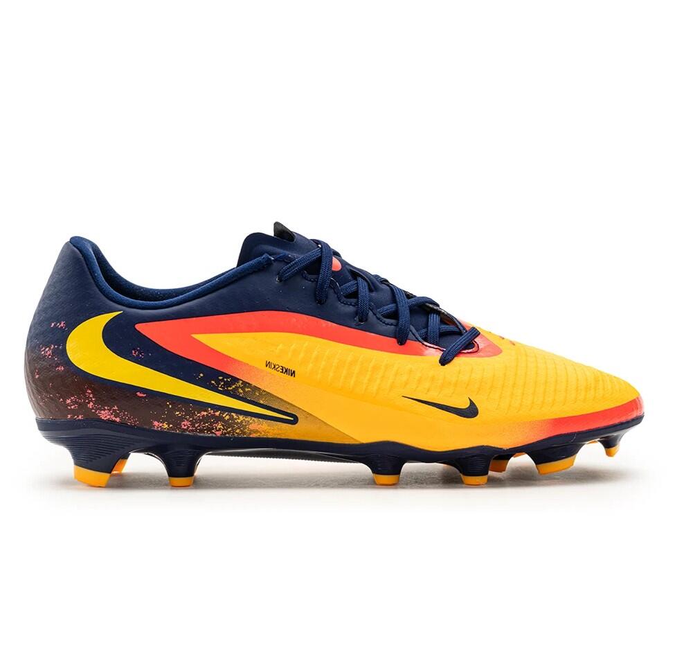 NIKE picture