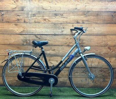 Tweedehands giant 7v 28inch 50cm