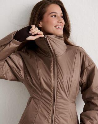 Dames gewatteerd jack lichtgewicht waterafstotend hoge kraag lichtbruin