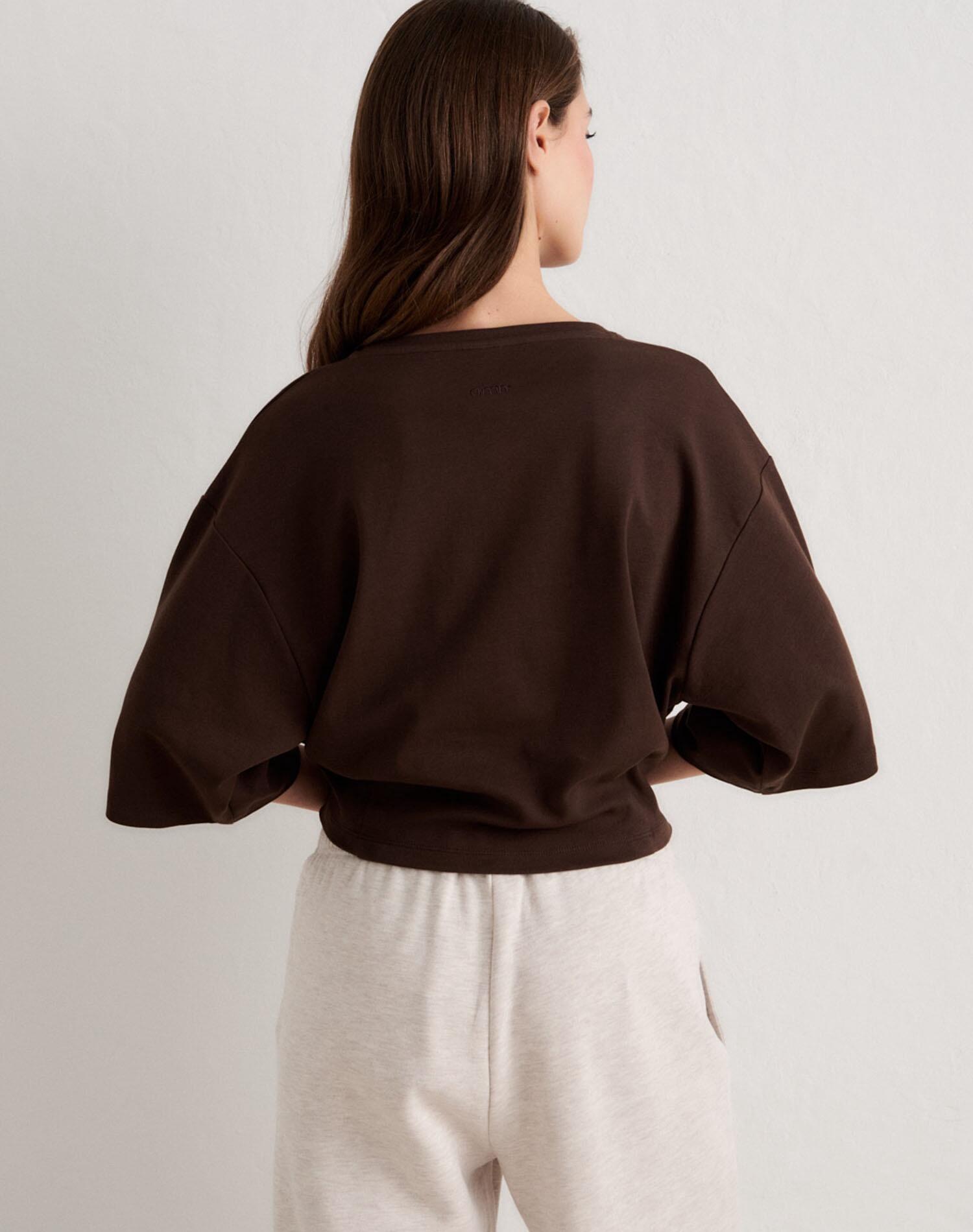 Femme T-shirt Col V Respirant Décontracté Raccourci Elevated Chocolat 2/4