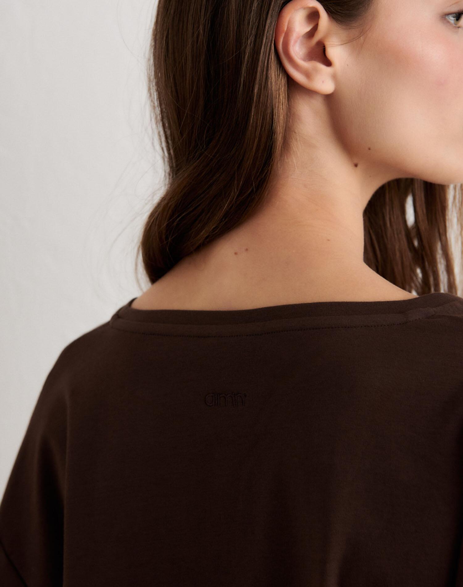 Femme T-shirt Col V Respirant Décontracté Raccourci Elevated Chocolat 4/4