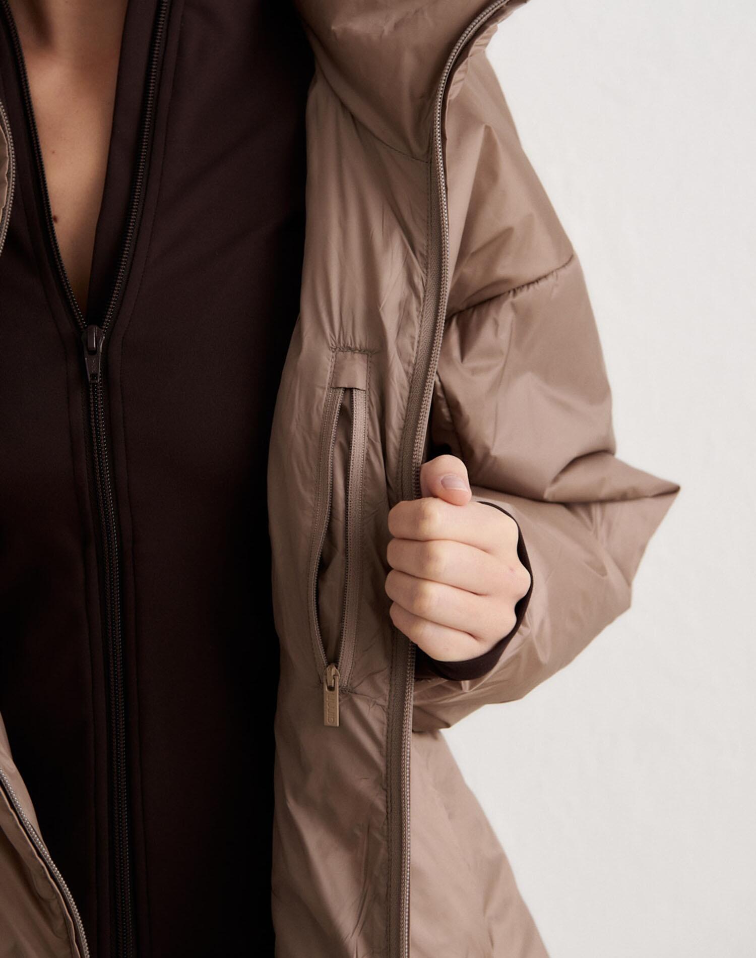 Giacca Imbottita da Donna Idrorepellente Collo Alto Tasche Zip Marrone Espresso 5/6