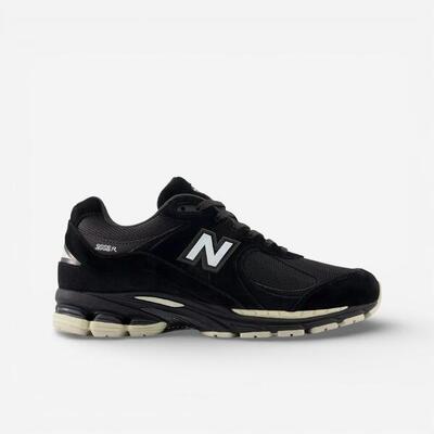 New Balance 2002R Black Oat