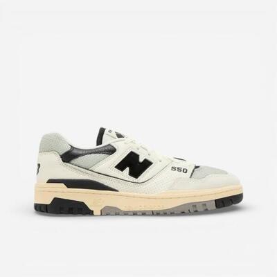 New Balance 550 Sea Salt Pack Black