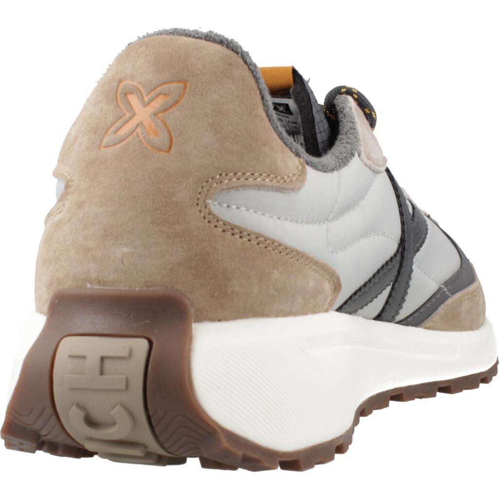Sneakers Munich Model Babel 09 Kleur Beige 3/6