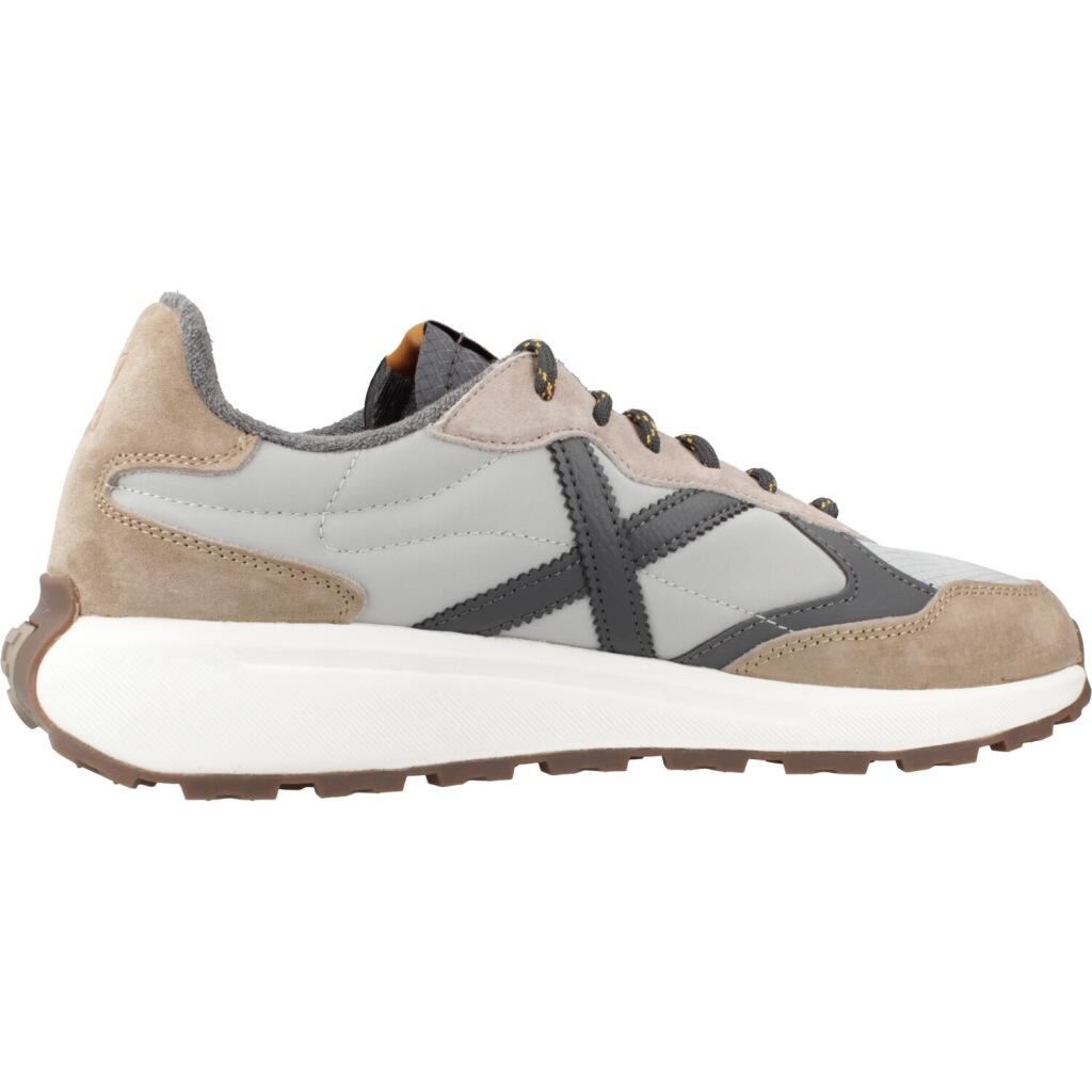 Sneakers Munich Model Babel 09 Kleur Beige 4/6