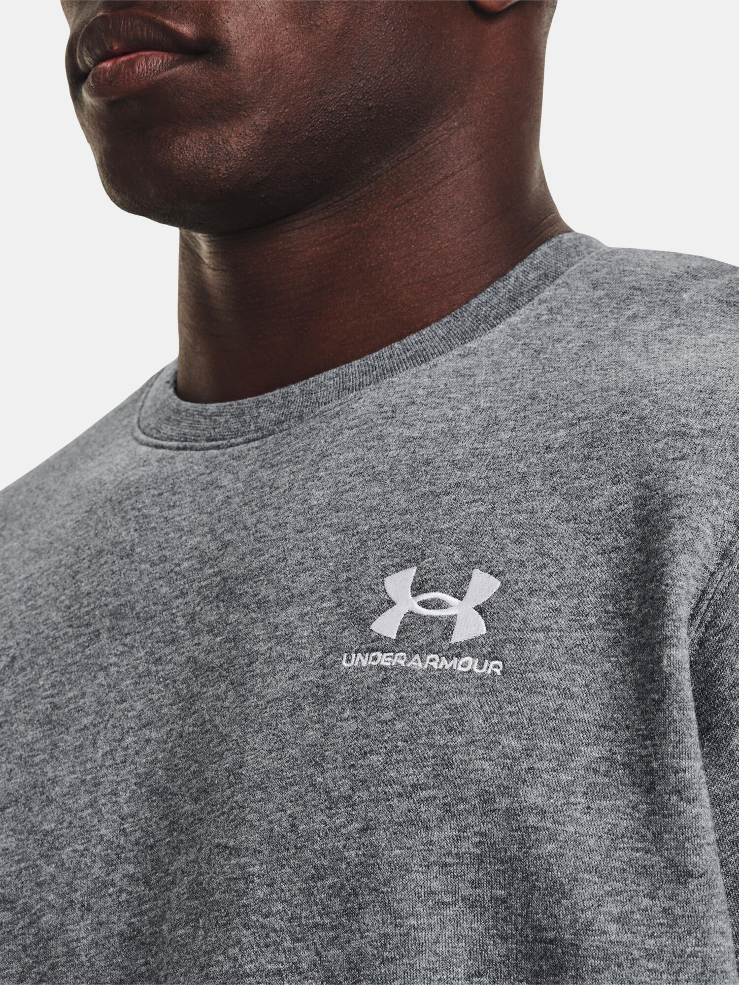 Sweatshirt Homem Under Armour Essential Fleece Crew 5/6