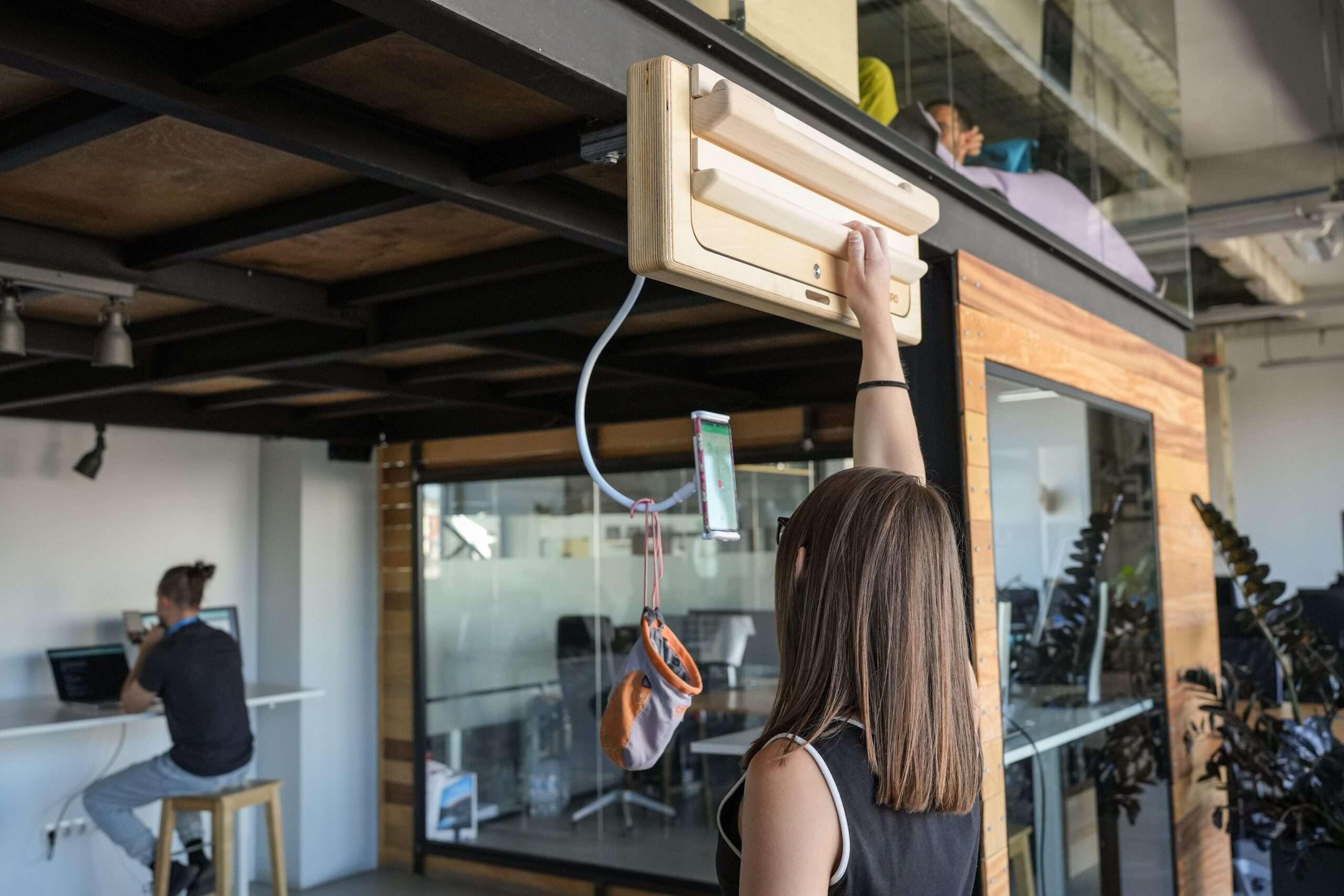Climbro Pro - Appareil Fingerstrength test et entraînement grimpeurs 4/8
