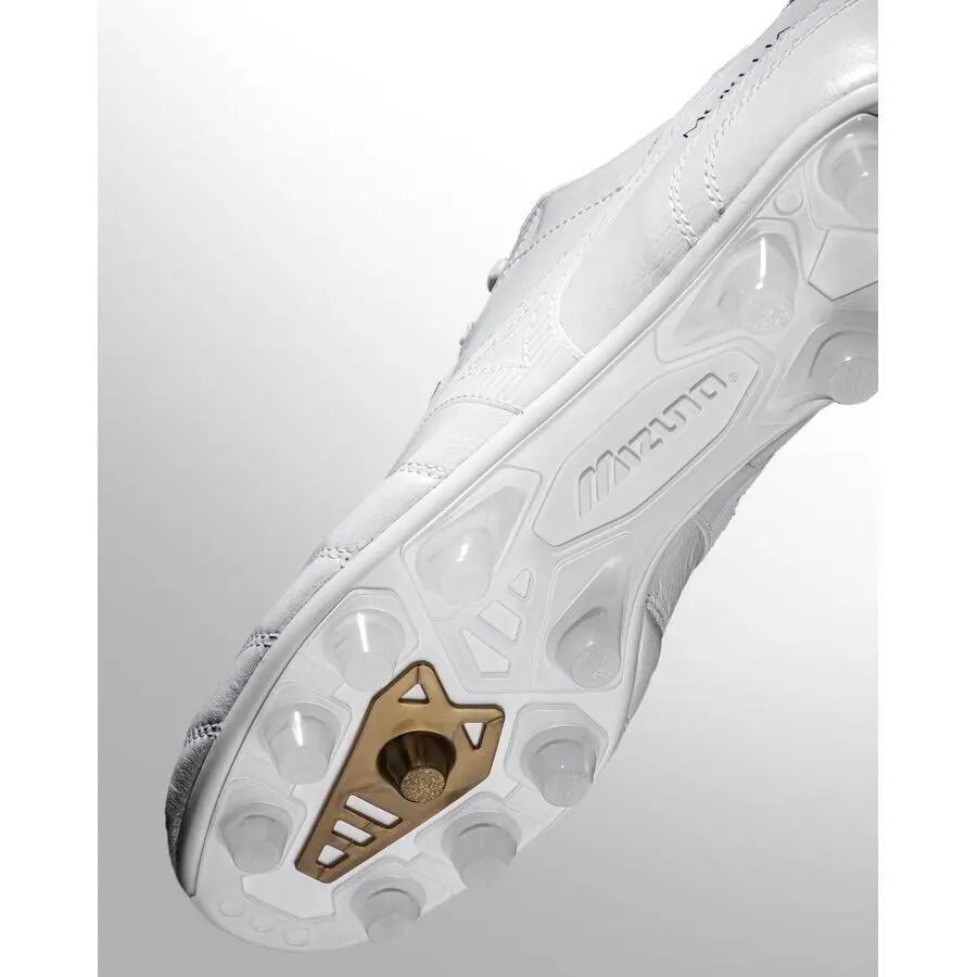 Mizuno Morelia UL Japan 40th White Football Boots | Decathlon