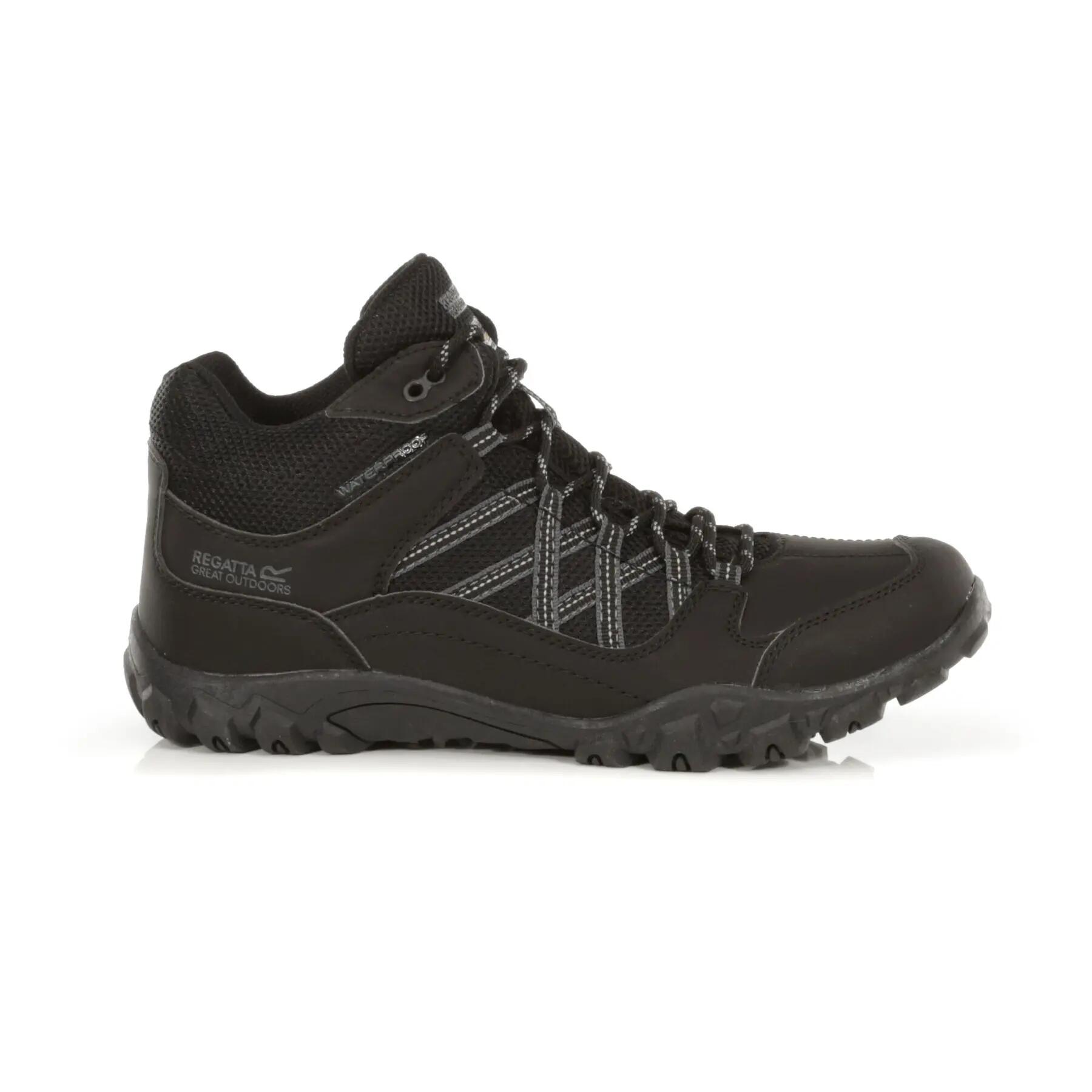 Regatta Men's 'Edgepoint Iii' Waterproof Walking ShoesLow Rise Hiking Boots, Multicolour, 40 EU