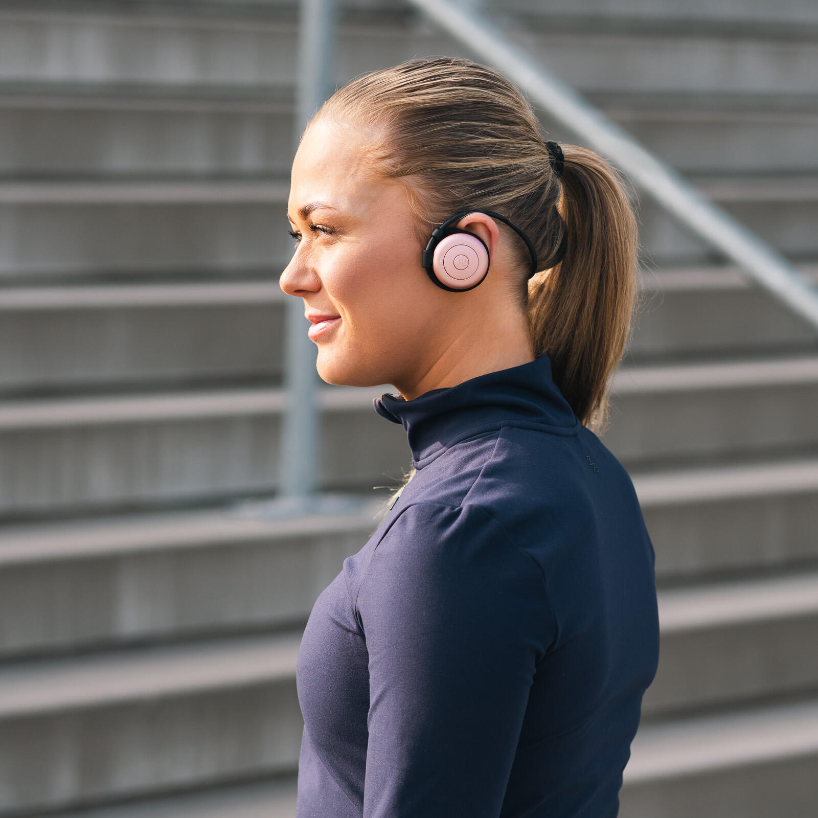 AL4 FREEDOM Or rose Femme casque de sport pour la course 2/6