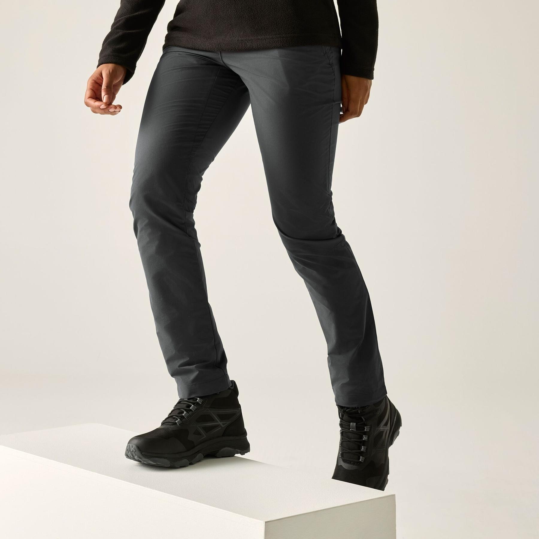 Womens Highton II Walking Trousers 4/5