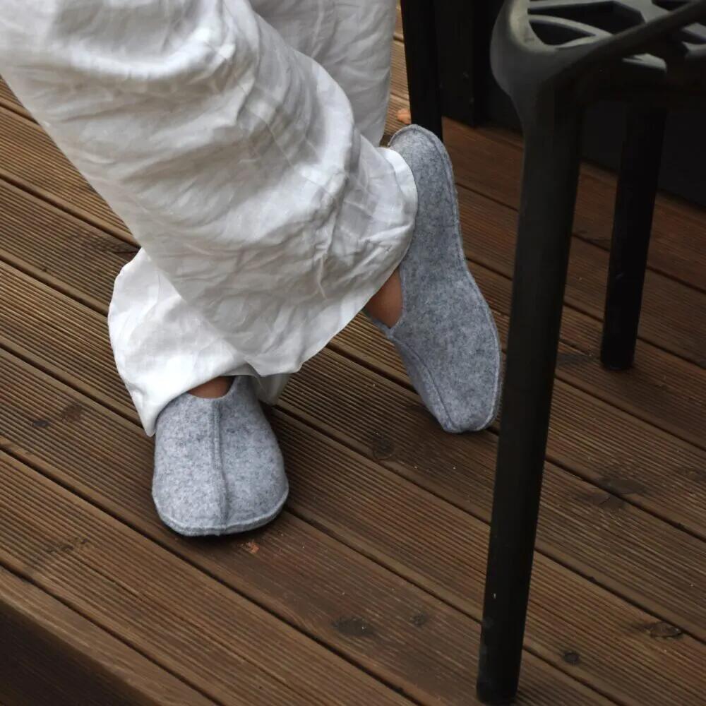 OmaKing Pantufas Slip-On Cinzento - Tamanho 41-42 4/7