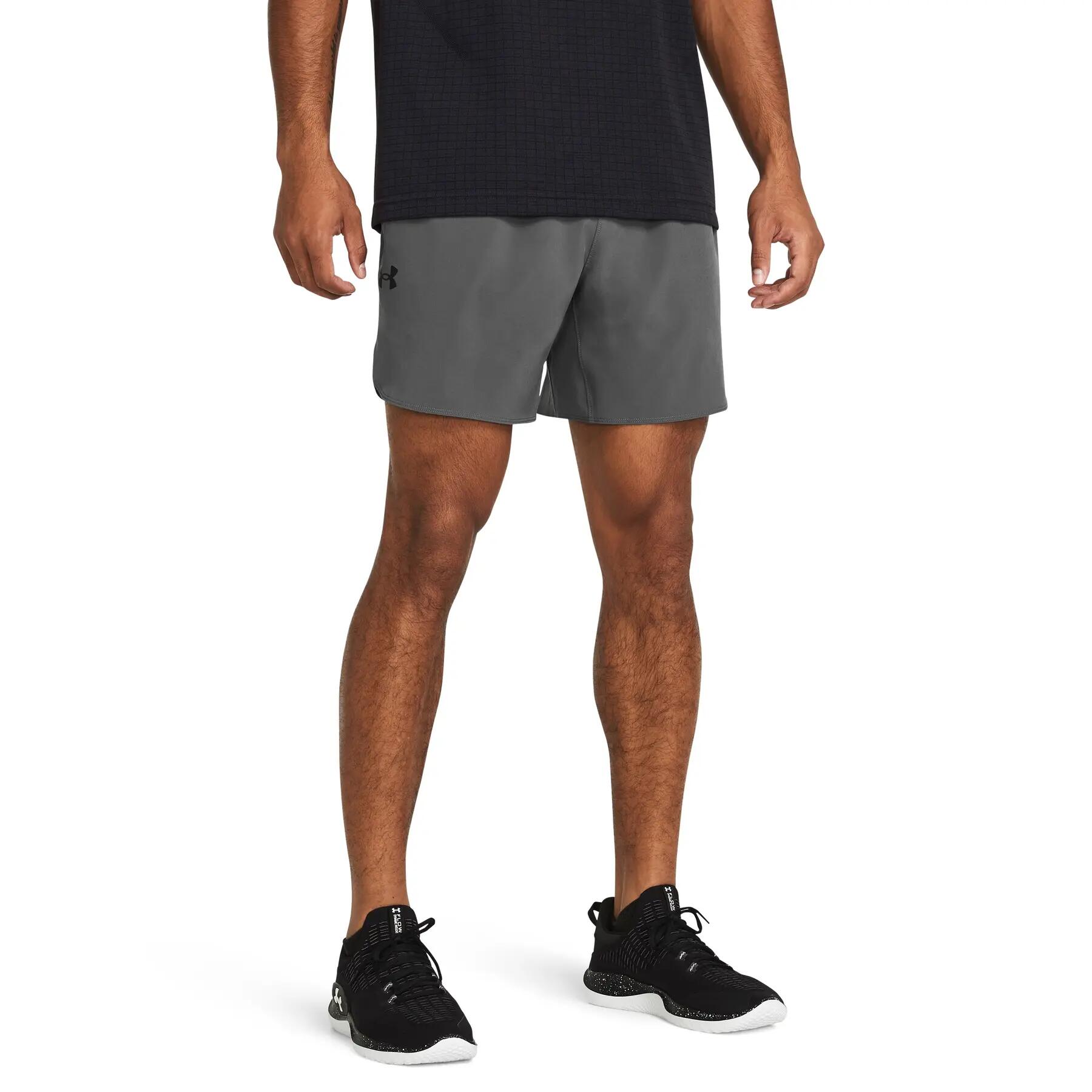 Short Under Armour Peak Woven 2/5