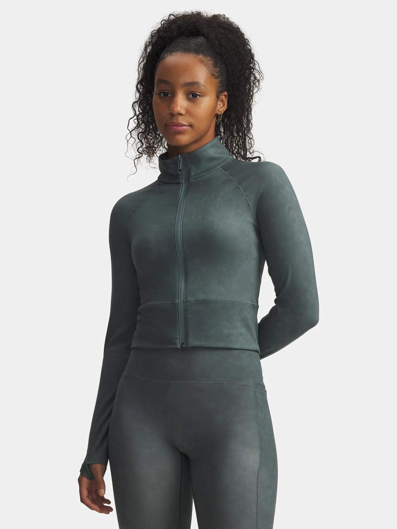 UNDER ARMOUR picture