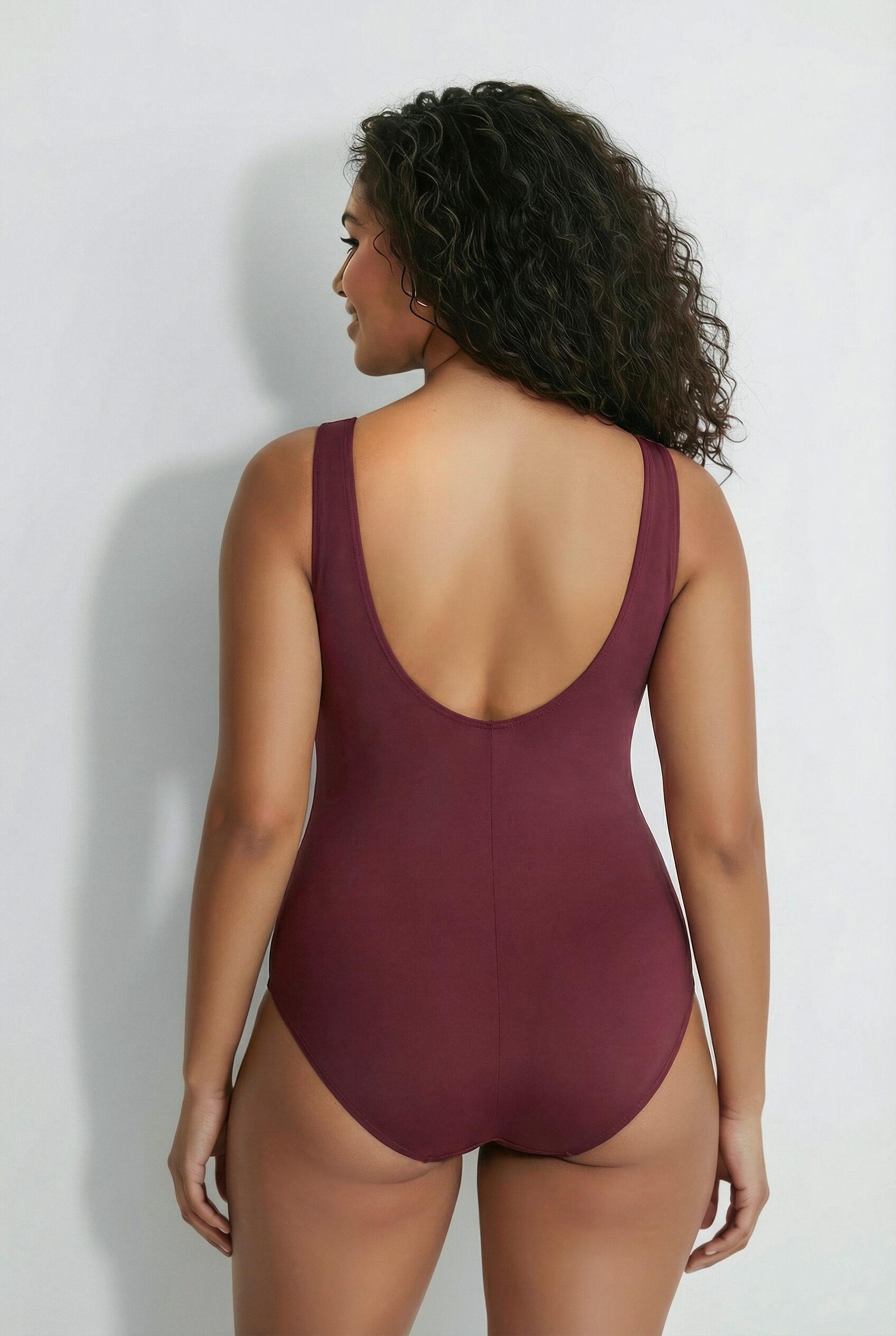 Femme Maillot de bain à bonnets souples et galon fantaisie. Dos 2/7
