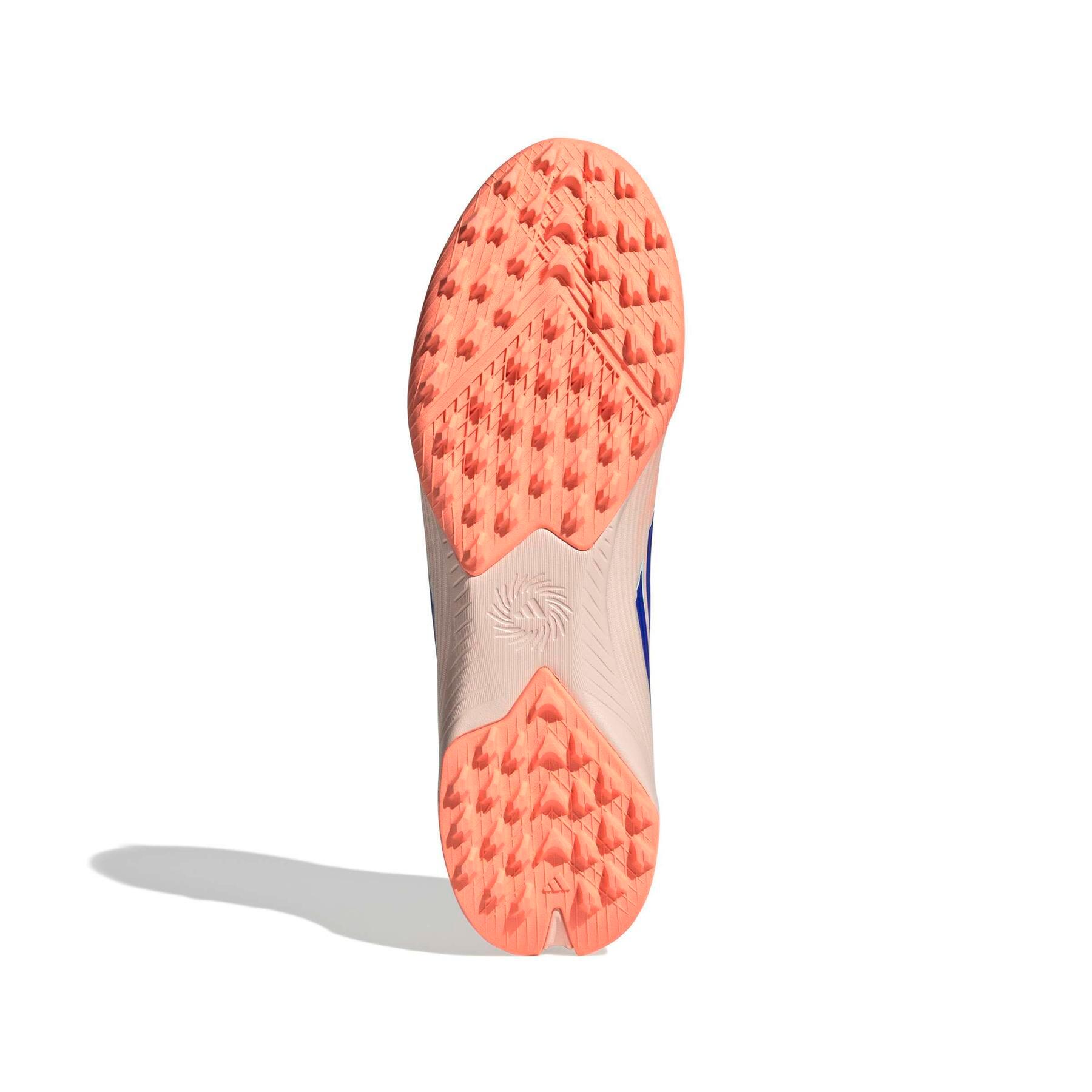 Scarpe calcio da donna adidas F50 Sparkfusion League Turf 6/7