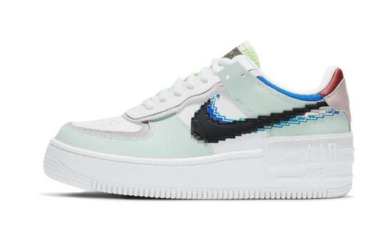 Zapatillas Air Force 1 Low Shadow 8 Bit Barely Green
