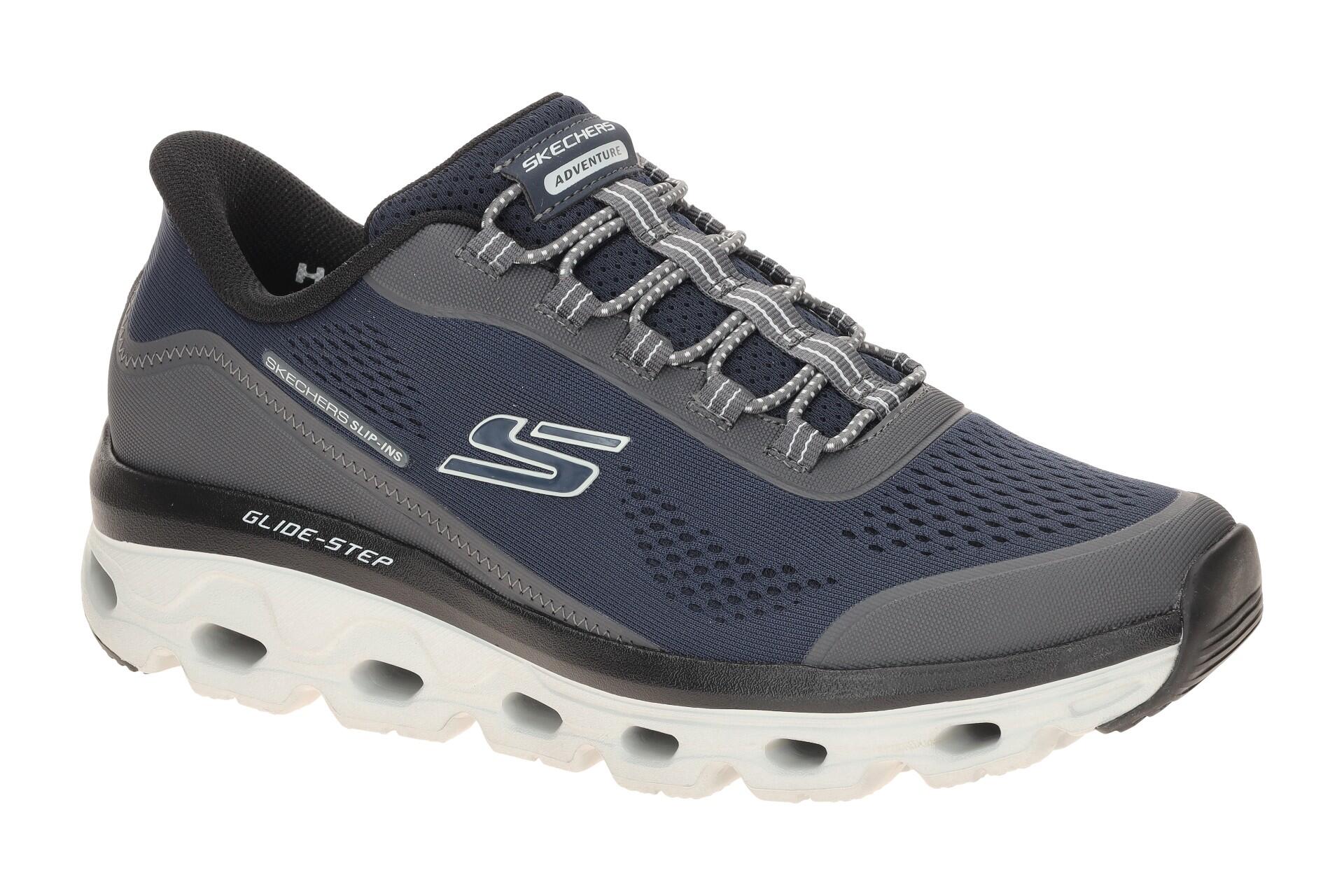 SKECHERS picture