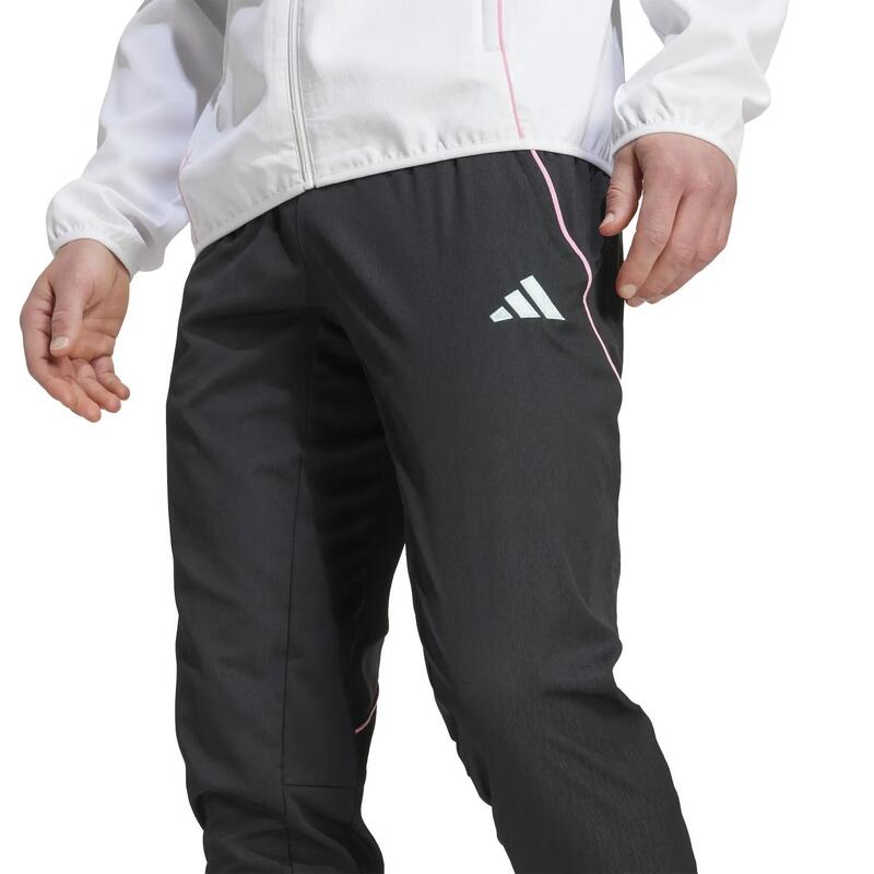 Pantaloni Juventus Tiro 25 Competition Presentation