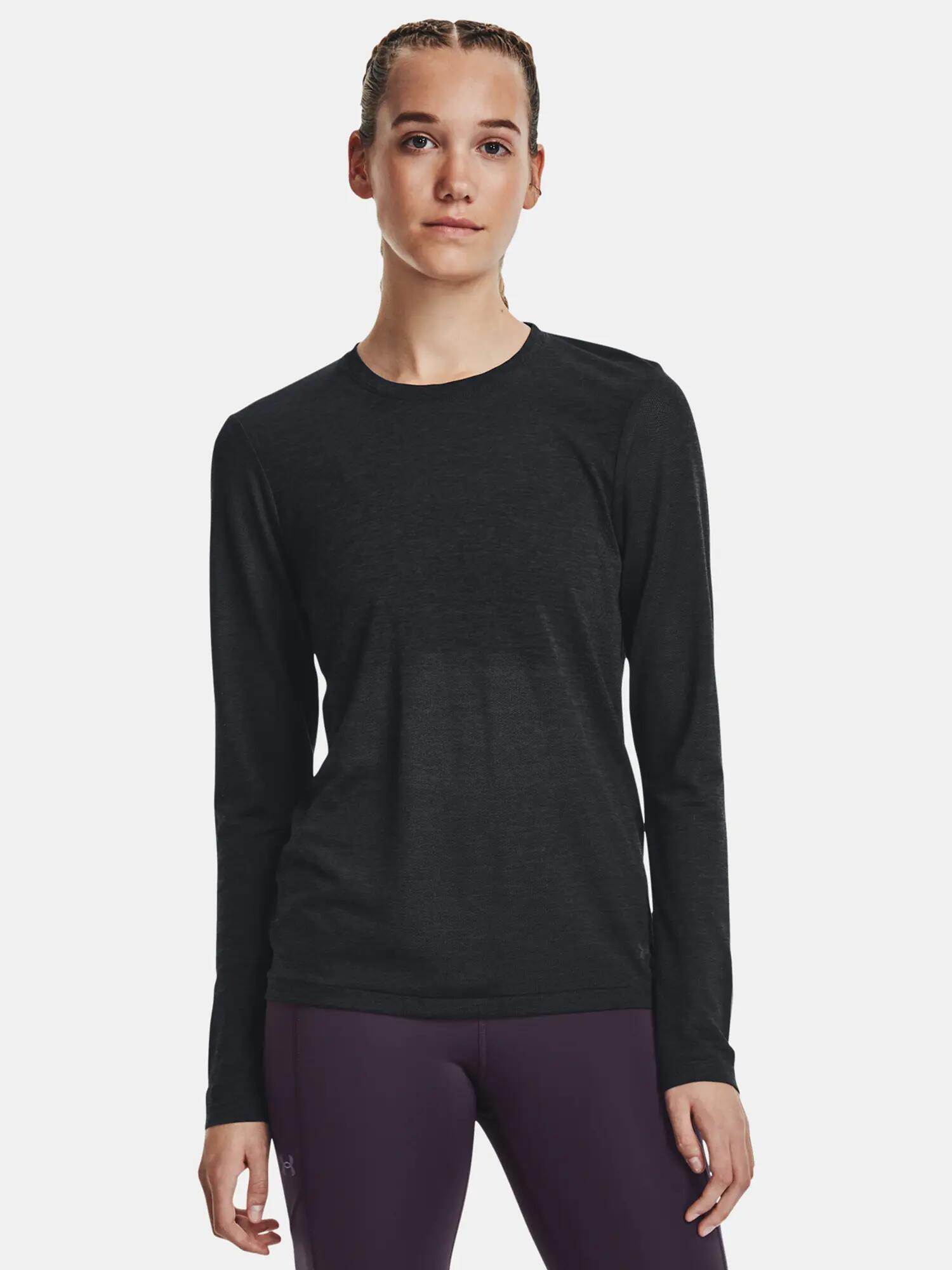 UNDER ARMOUR picture
