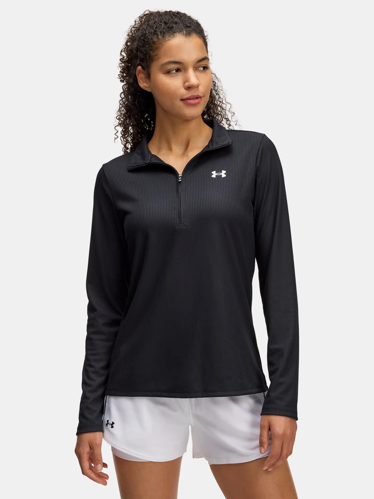 UNDER ARMOUR picture