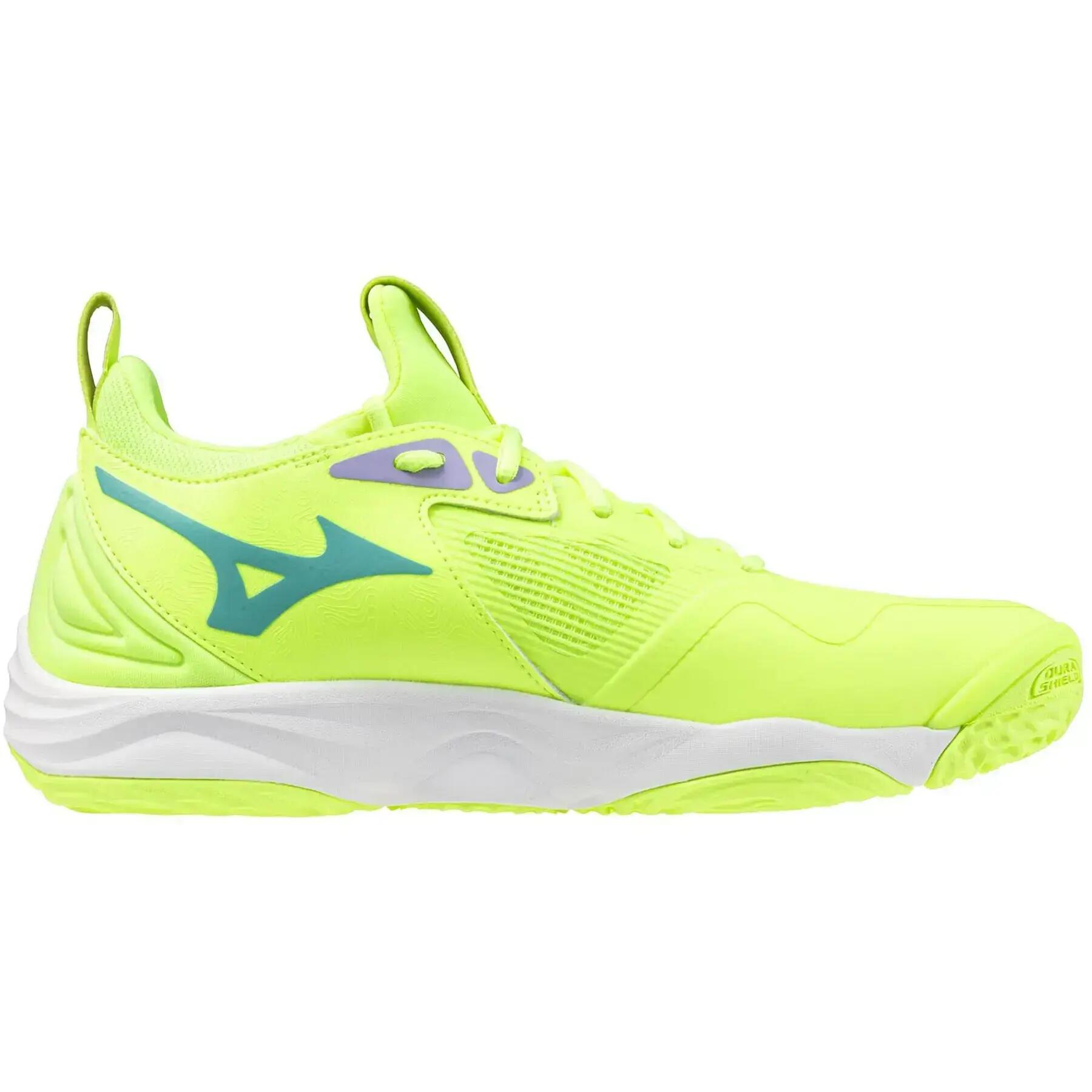 Sálové boty Mizuno Wave Momentum 2/4