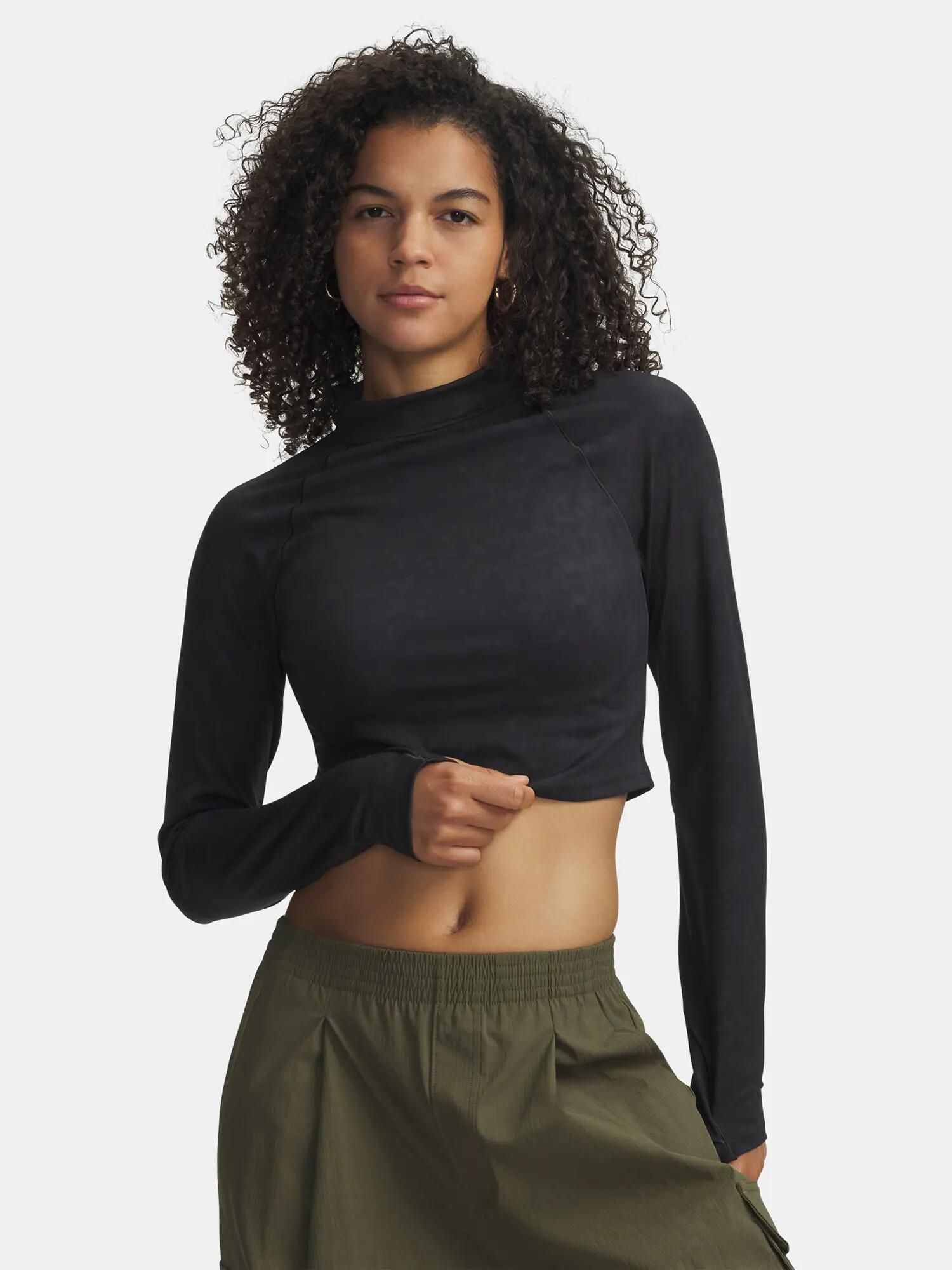 UNDER ARMOUR picture