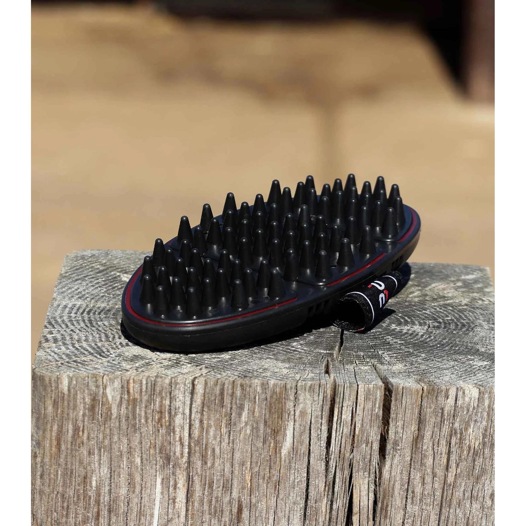 Soft massage curry comb for horse Premier Equine 3/4