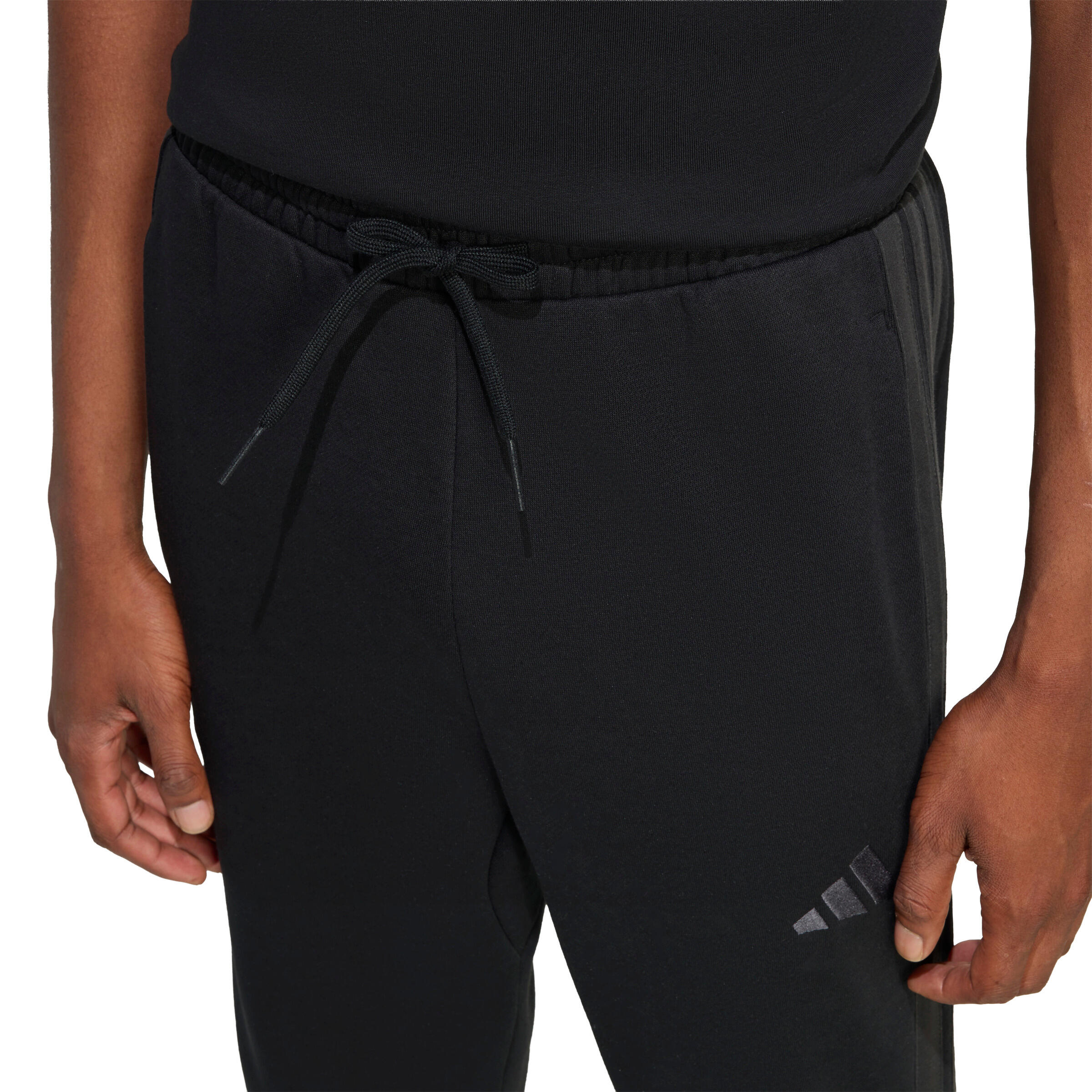 Jogginghose adidas Essentials 3-Stripes Fleece 5/6