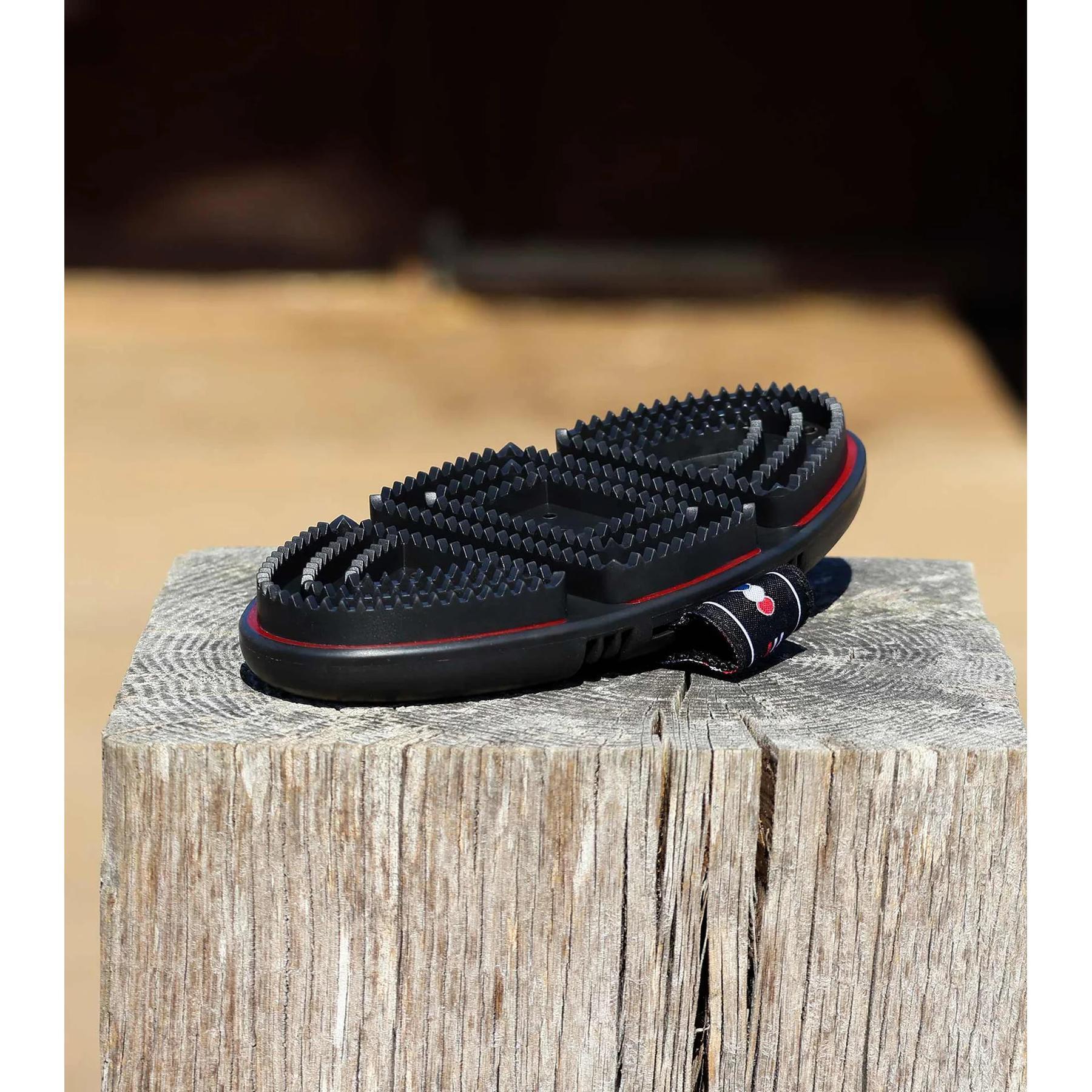 Flexible curry comb for horse Premier Equine 3/4