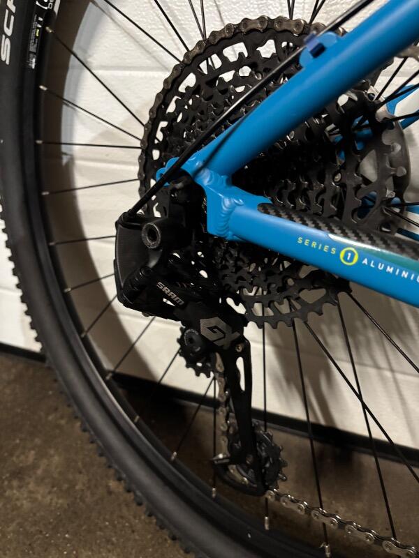 Tussen Particulieren - 🚵‍♂️ Marin 29" MTB - Bijna nieuwstaat 3/7