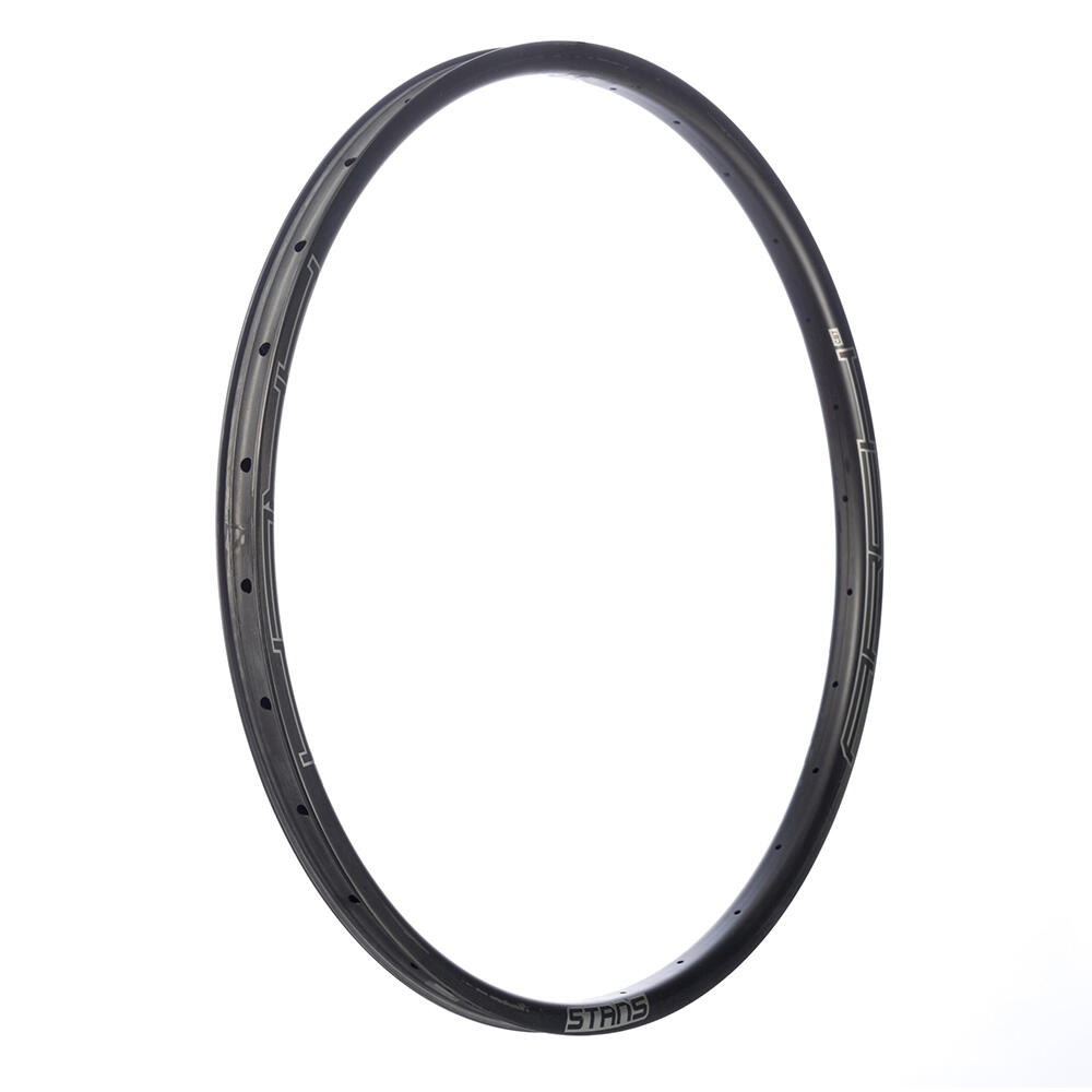 Stan's Arch CB7 Rim - 29'' - 28H - Black / Silver