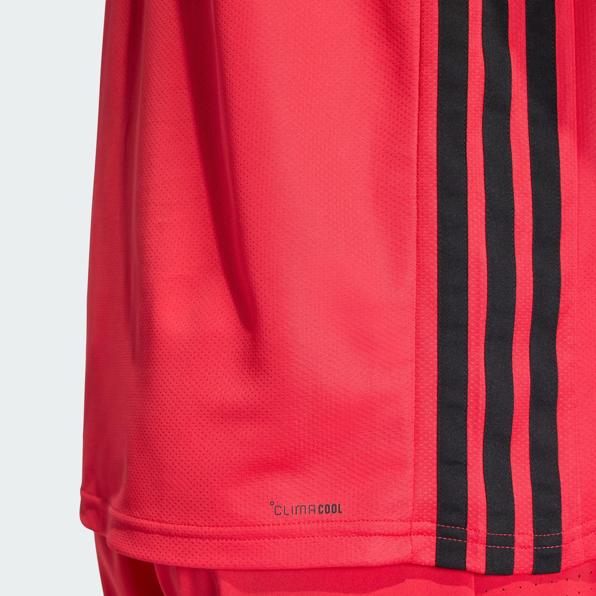 WORKOUT ESSENTIALS BASE 3-STRIPES T-SHIRT 4/4