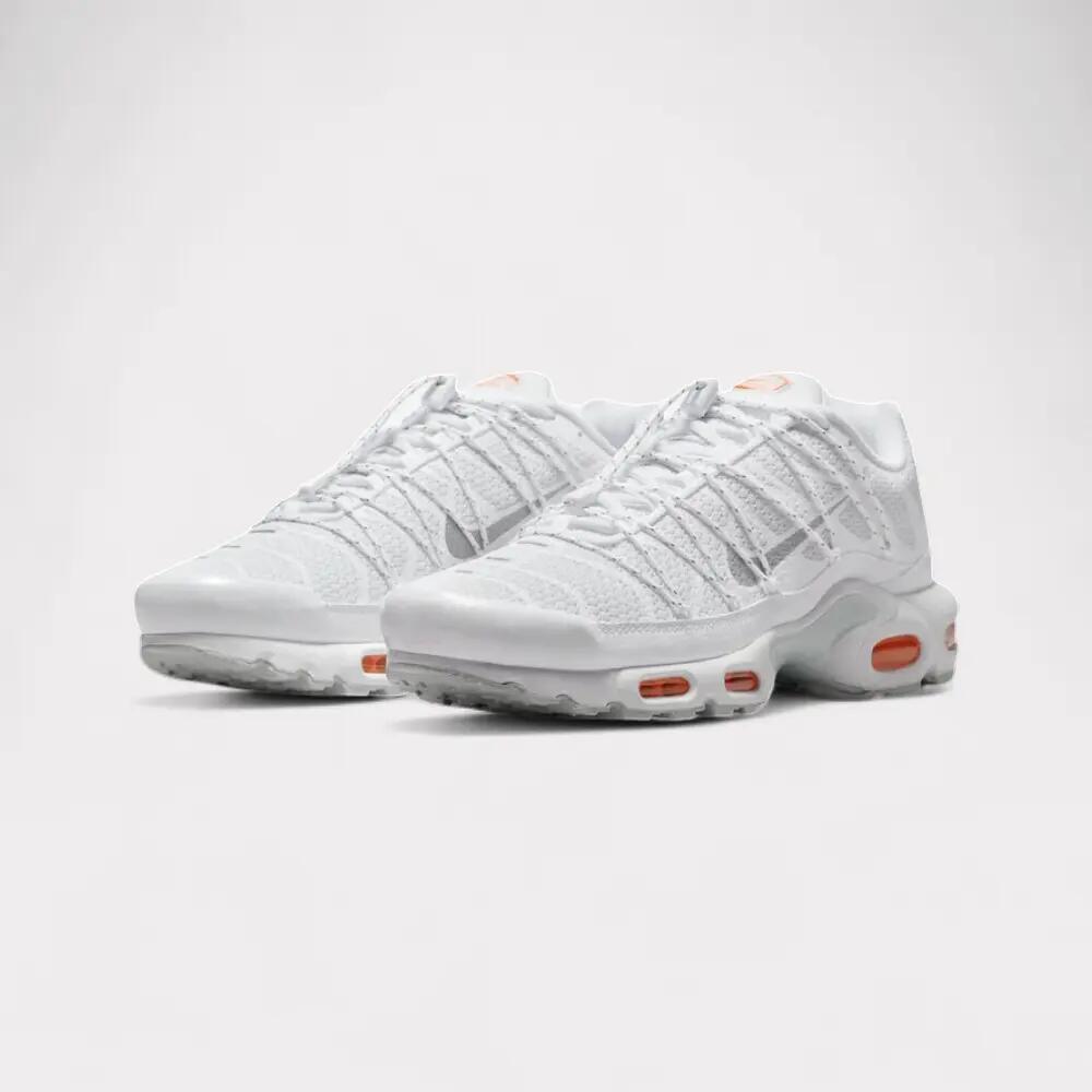 Air Max Plus Utility White Safety Orange 2/5