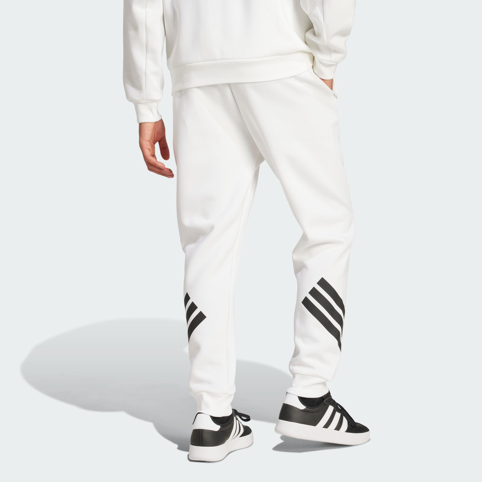 Pantalón Future Icons 3 Stripes 3/6