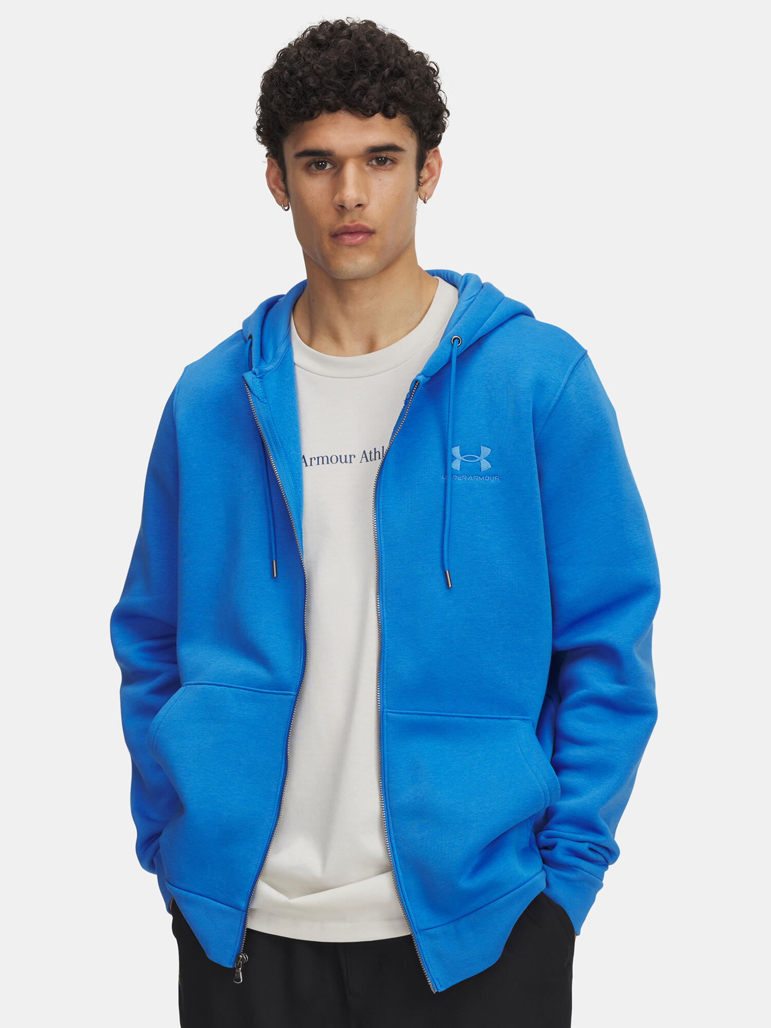 UNDER ARMOUR picture
