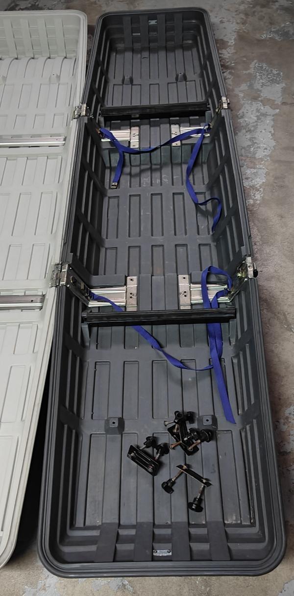 Tussen Particulieren - Thule 250 skibox 2/4
