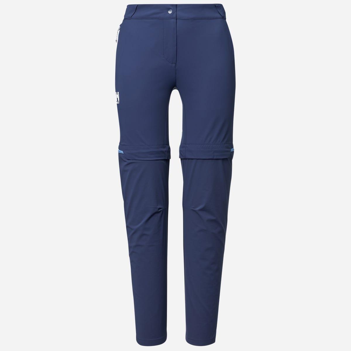 bleu marine.