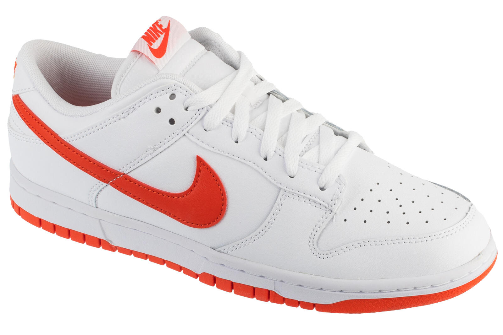 NIKE picture