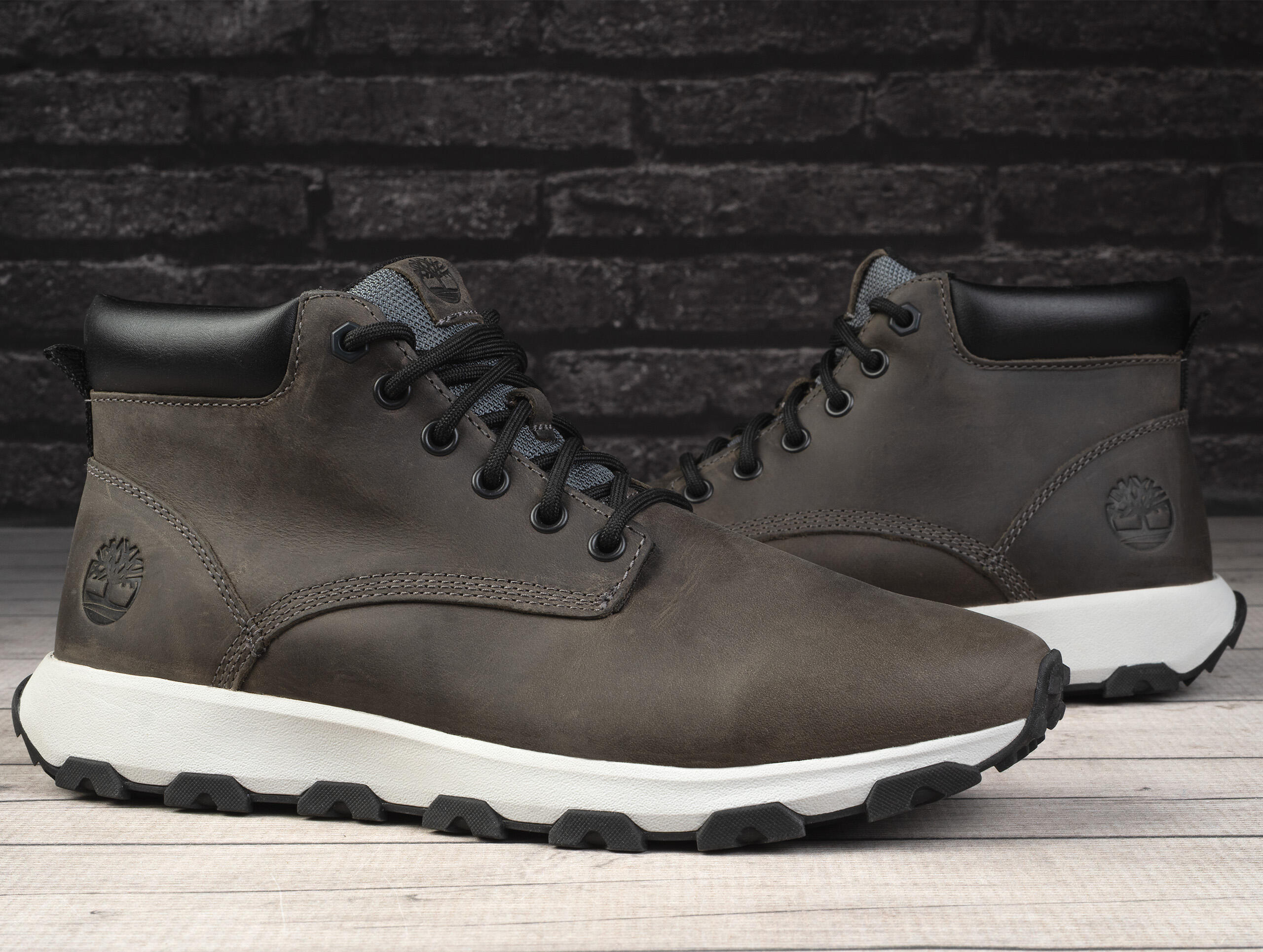 Buty do chodzenia Timberland   WINSOR PARK CHUKKA 2/6