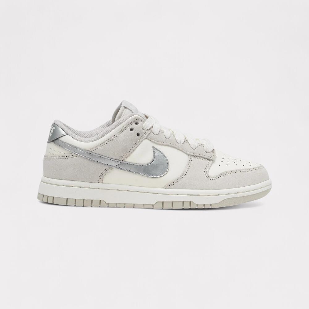 Nike Dunk Low - Silver Swoosh 1/6