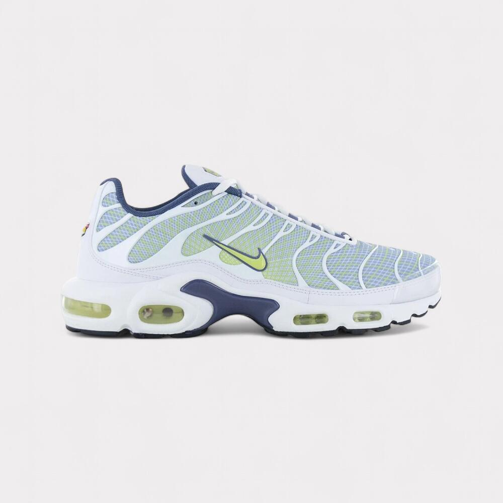 NIKE picture