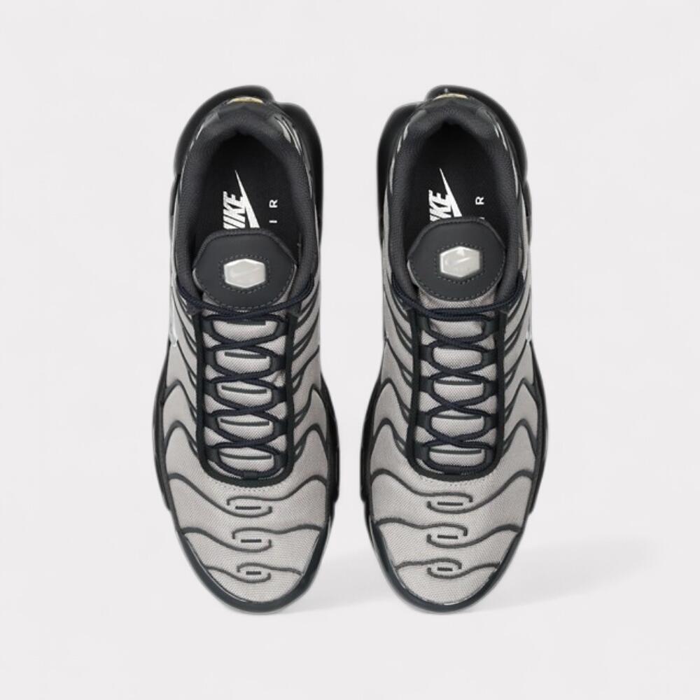 Nike Air Max Plus Cordura - Dark Smoke Grey 5/7