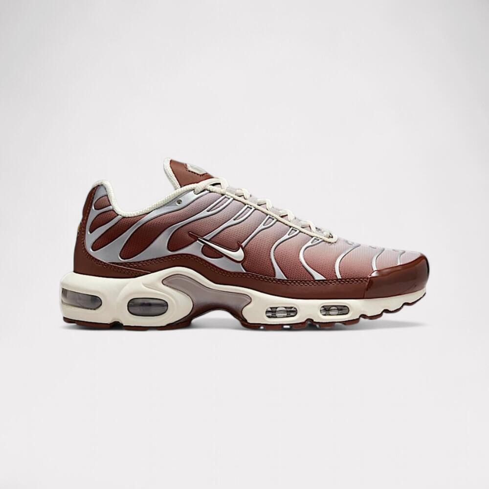 NIKE picture