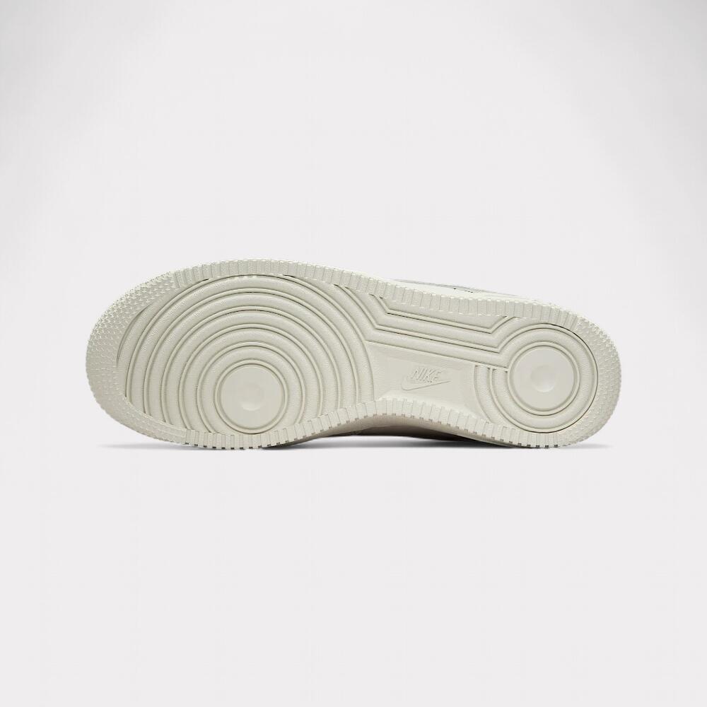 Nike Air Force 1 Low - Light Bone 6/7